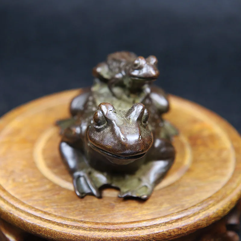 Cobre Antigo Sapo Mãe Da Criança Figuras Miniaturas De Chá De Animais De Estimação Ambiente De Trabalho Ornamentos Animal Sapo Pequena Estátua De Sorte Decoração De Casa Imagem 2