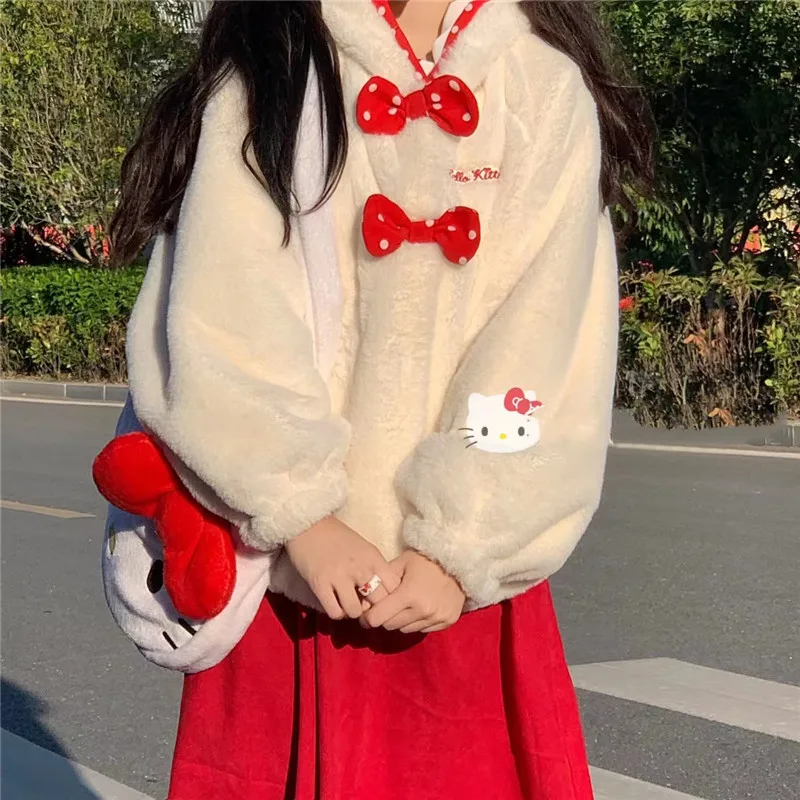 Hello Kitty Japonês Bonito Arco Peludos Jaqueta Com Capuz Anime Kawaii Soft De Inverno Quente Meninas Soltas Engrossado Cardigan Tops Anime De Pelúcia Imagem 3