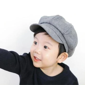 DYLAOPAN para Crianças, chapéus de outono e inverno meninos caps Britânica de xadrez octogonal chapéus versão em coreano Japonês selvagem meninas boinas 1